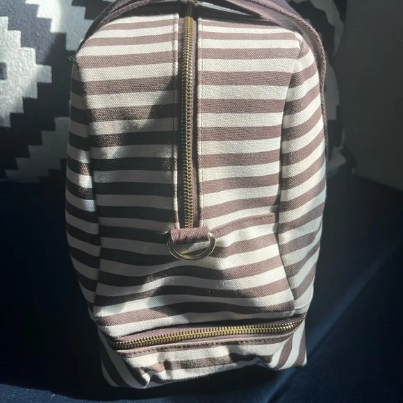 ❣️Henri Bendel Brown and White Striped ~ Weekender Bag❣️ - Picture 2 of 7